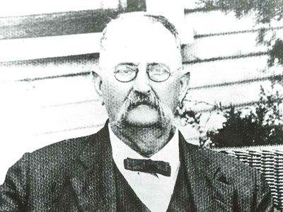 G.M. Webb